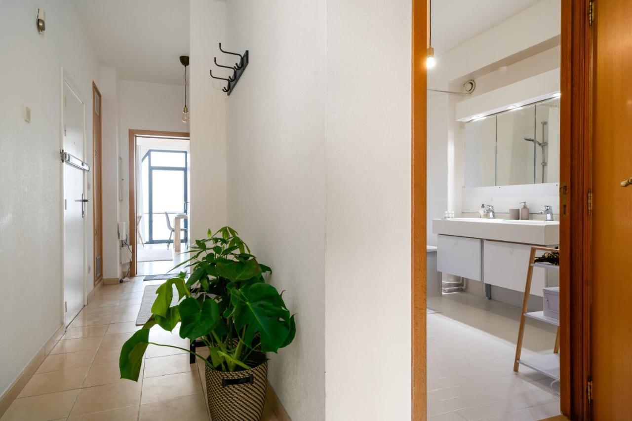 City Apartment 3 Bedroom, Kitchen, Wifi, Workspace, Coffee, Central Хасселт Экстерьер фото